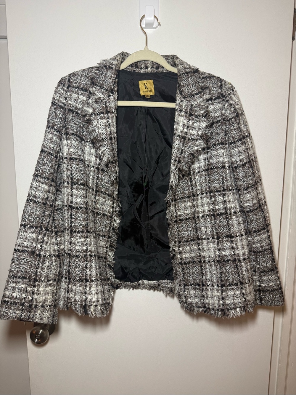 Kasper Women's Plaid Fringe Trim Open Front Lined Short Jacket Long Sleeve 12